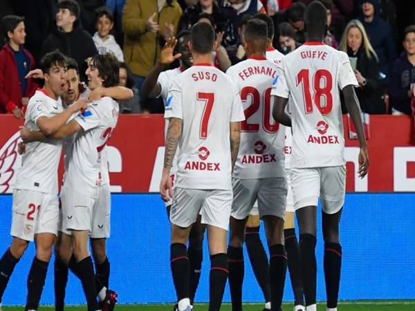 Dự đoán bóng đá Sevilla vs PSV (3h00 ngày 17/2)