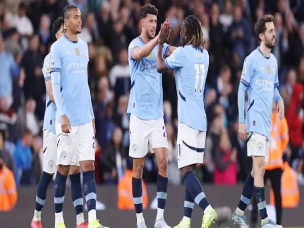 Khoảnh khắc tỏa sáng ở phút bù giờ