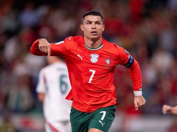 Tin BĐ: Cristiano Ronaldo kỷ lục ghi bàn ở vòng loại World Cup